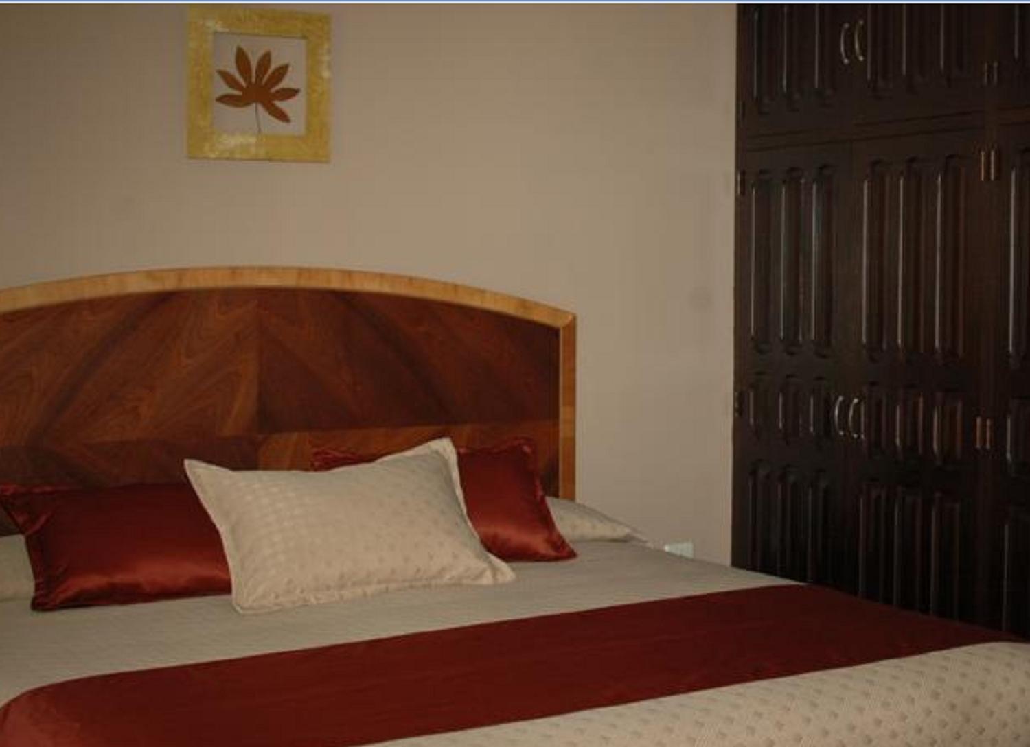 Hotel Santa Monica Cuenca Kültér fotó