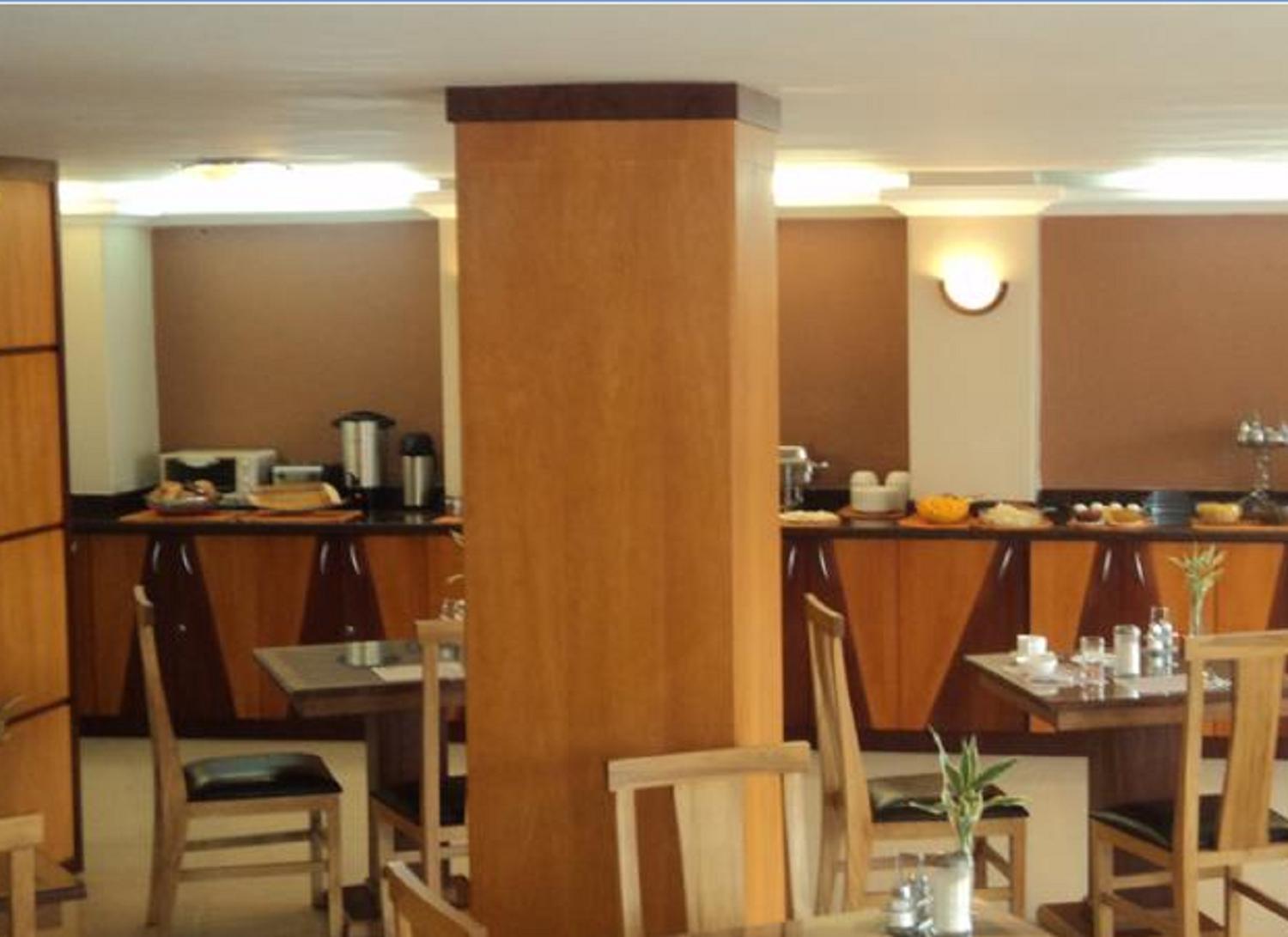 Hotel Santa Monica Cuenca Kültér fotó