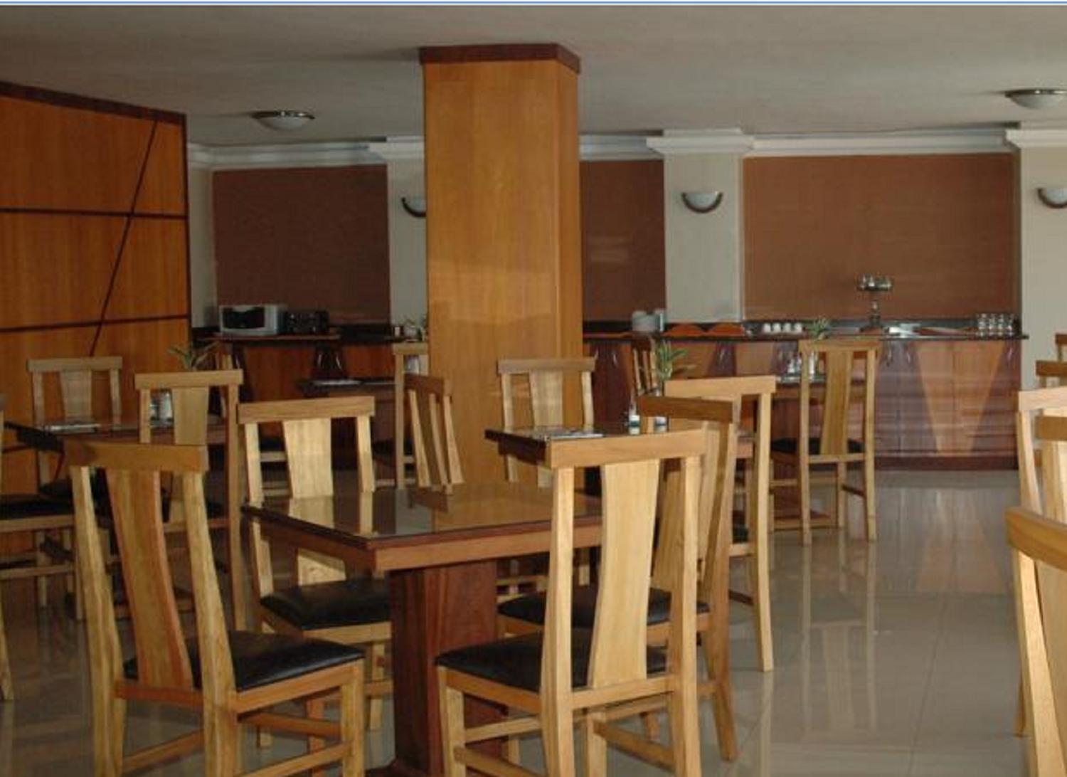 Hotel Santa Monica Cuenca Kültér fotó