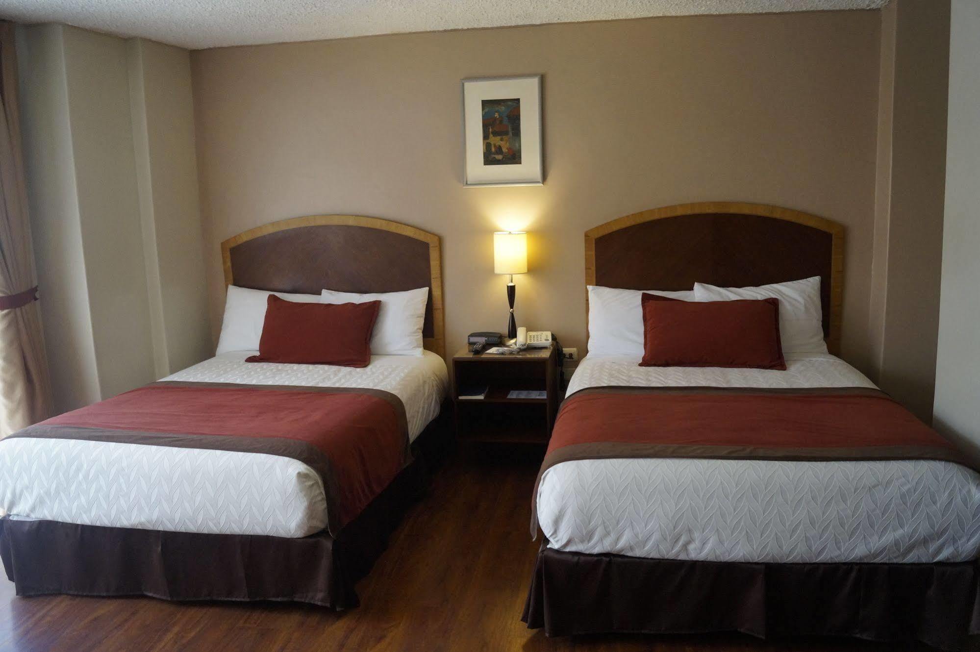 Hotel Santa Monica Cuenca Kültér fotó