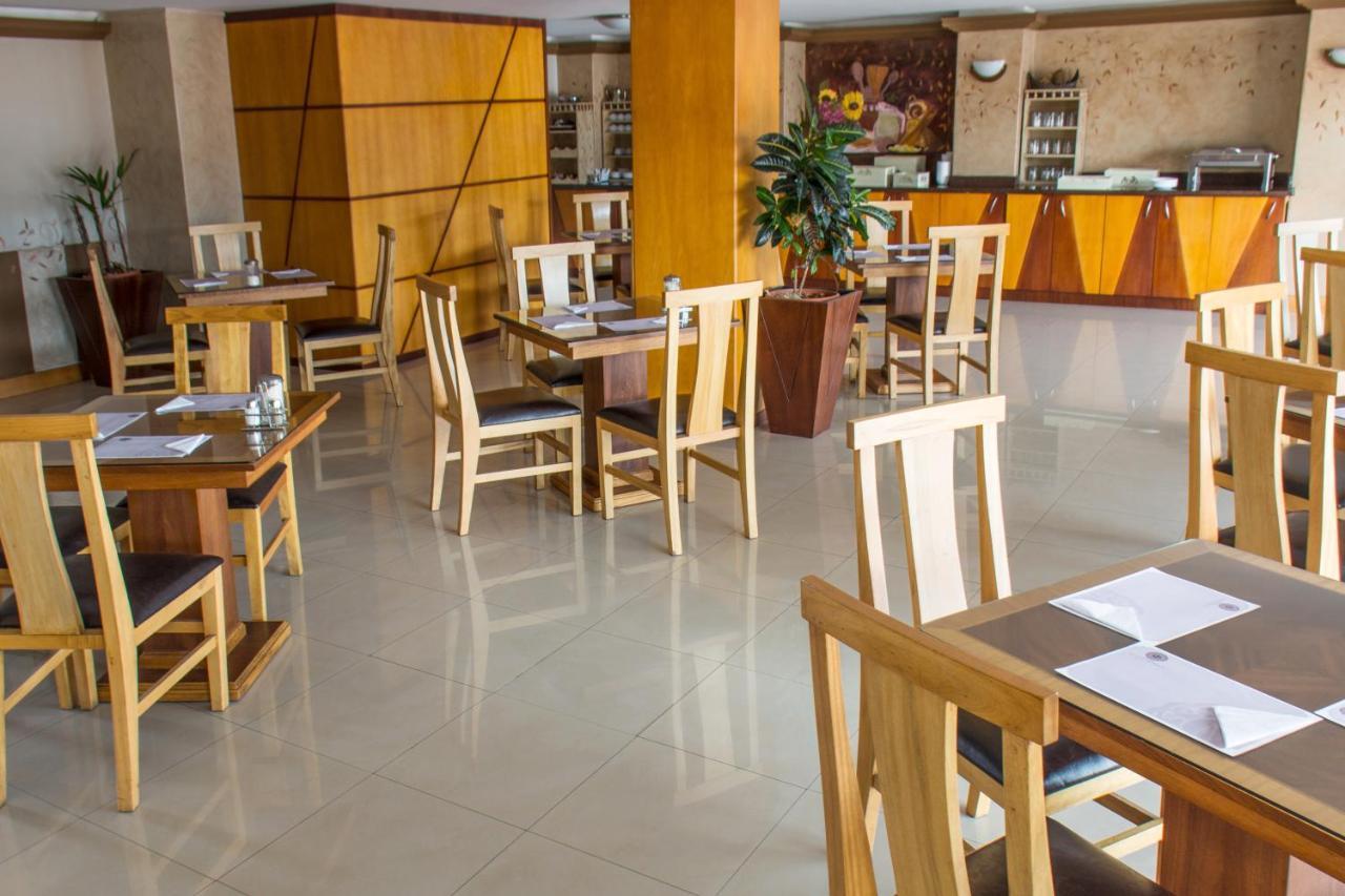 Hotel Santa Monica Cuenca Kültér fotó