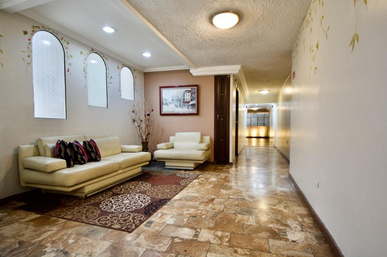 Hotel Santa Monica Cuenca Kültér fotó